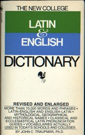 New College Latin & English Dictionary    USED